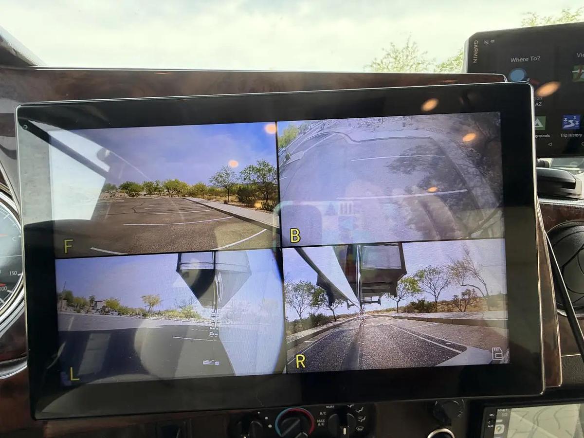 Used 2015 Winnebago Itasca Ellipse 42HD