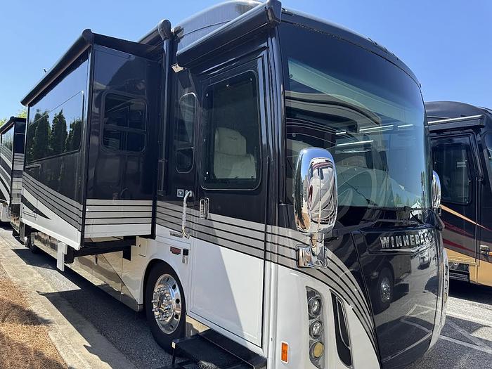Used 2017 Winnebago Tour 42HD