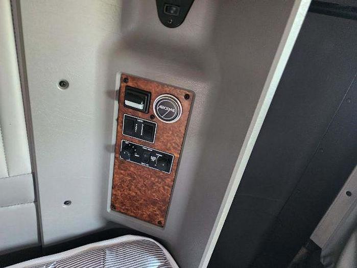 Used 2004 KENWORTH W900L