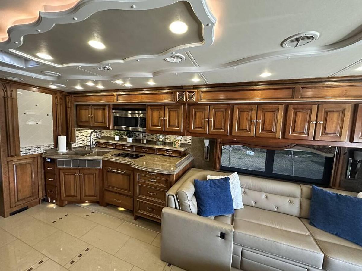 Used 2014 Tiffin Motorhomes Allegro Bus 45 LP