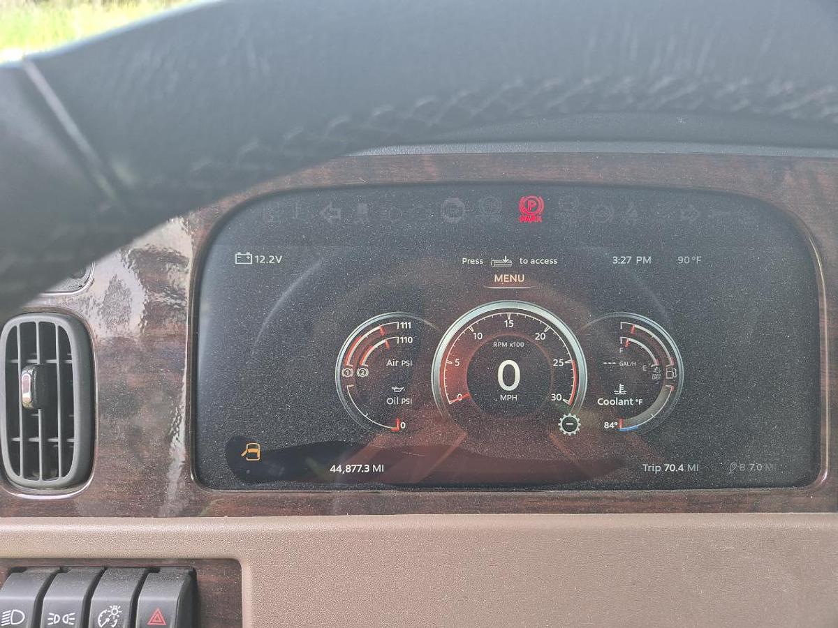 Used 2024 Peterbilt 389 Conventional Sleeper Semi