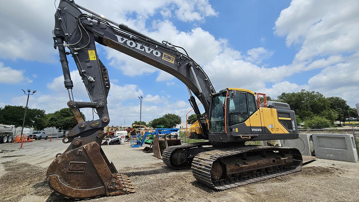 Used 2020 Volvo EC350 Excavator