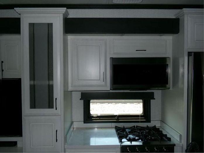 Used 2022 DRV Mobile Suites 36RSSB3