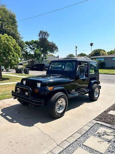 Used 1995 Jeep Wrangler SE