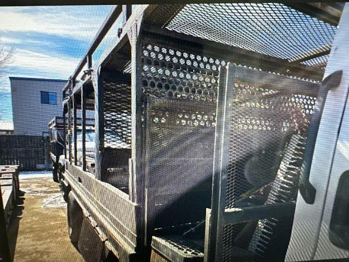 Used 2002 Chevrolet 6500