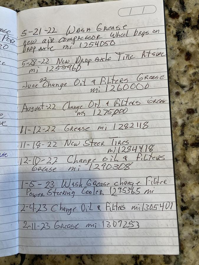 Used 2013 Peterbilt 389 Conventional Sleeper Semi