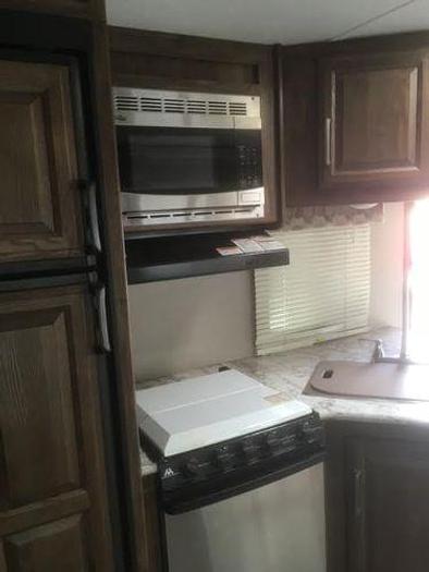 Used 2017 Keystone Cougar 26SABWE