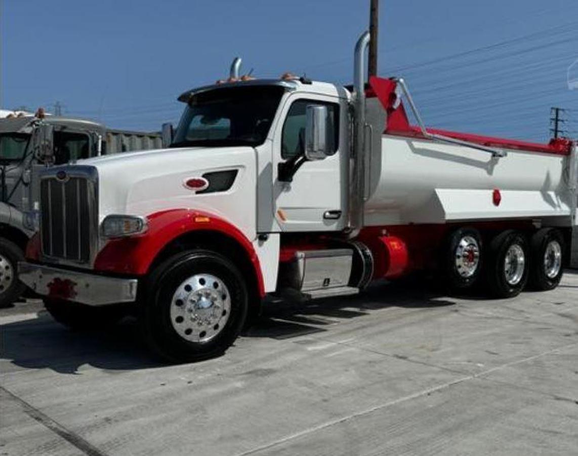 Used 2021 PETERBILT 567 Dump Truck