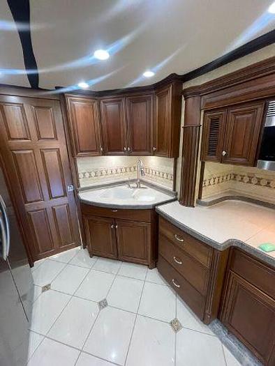 Used 2007 Newmar Essex 4510