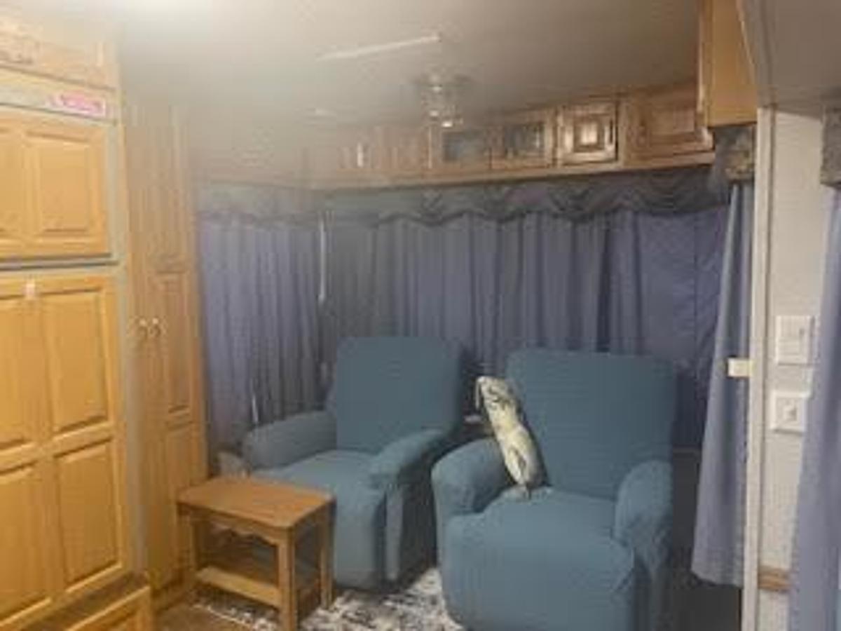 Used 2001 Newmar Mountain Aire 34RDCK Fifth Wheel