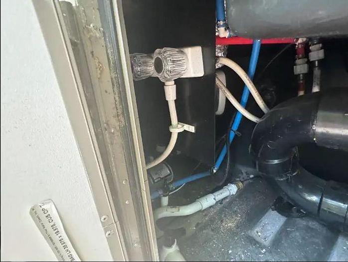 Used 2015 Thor Motor Coach Hurricane 27K