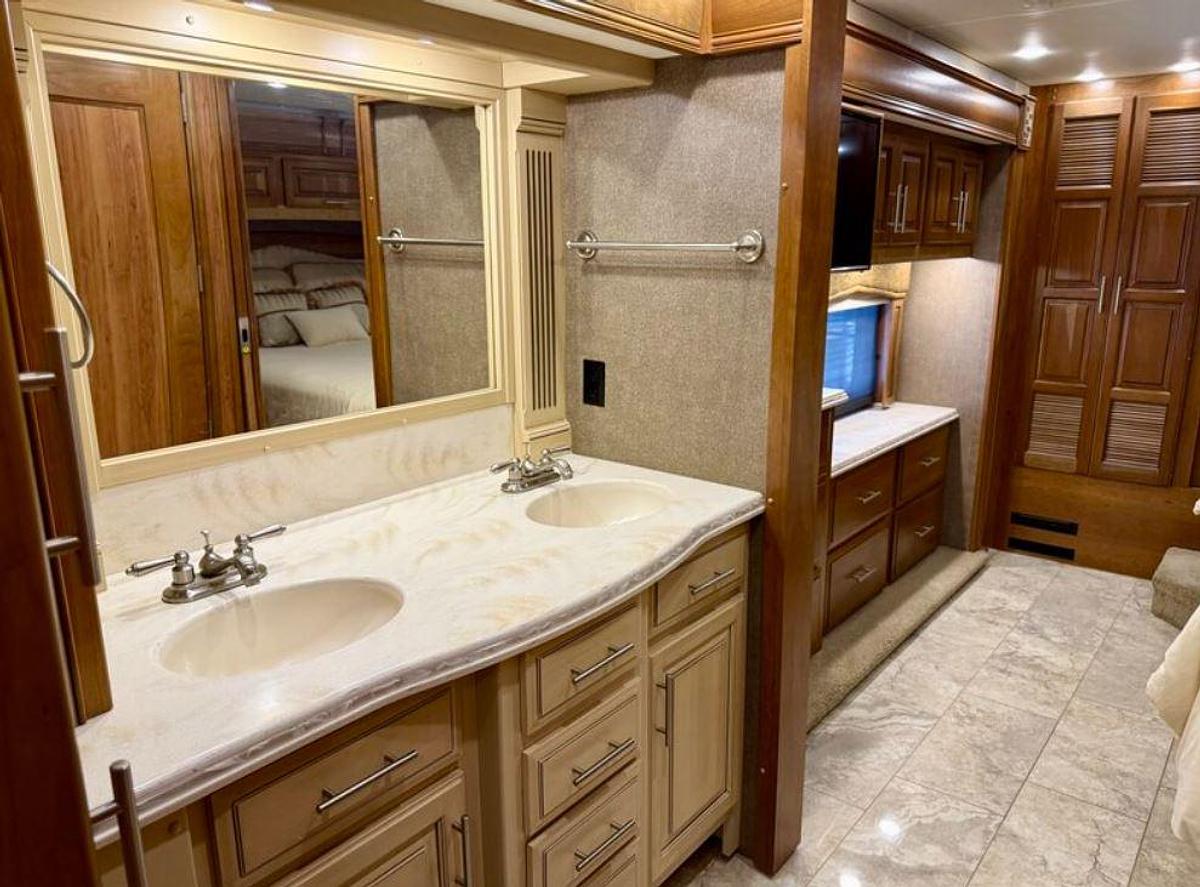 Used 2017 Entegra Aspire 42DEQ