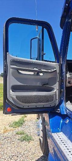 Used 2008 Freightliner Columbia