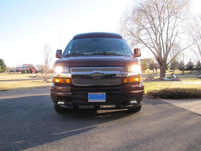 Used 2019 Chevrolet Express 2500 Cargo Van 3D