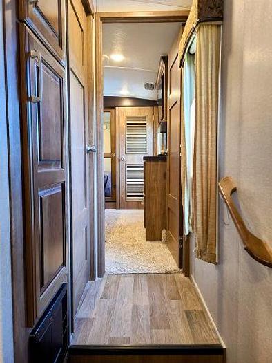 Used 2017 Keystone Montana Legacy 3661RL