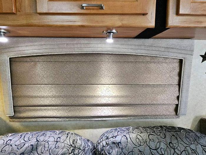 Used 2008 Winnebago Tour 40FD