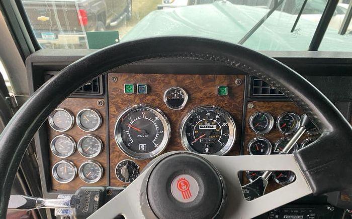 Used 1996 KENWORTH W900B
