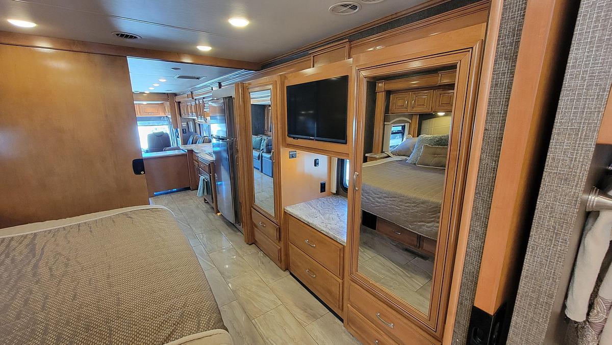 Used 2017 Thor Aria 3901 Class A Motorhome
