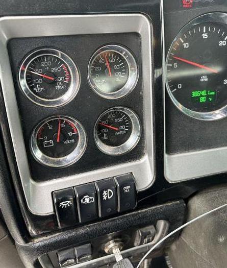 Used 2012 KENWORTH T800