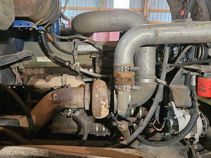 Used 1993 INTERNATIONAL 9400 Manure Spreader