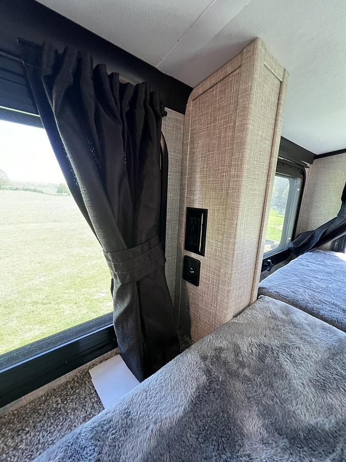 Used 2023 Jayco North Point 390CKDS Fifth Wheel