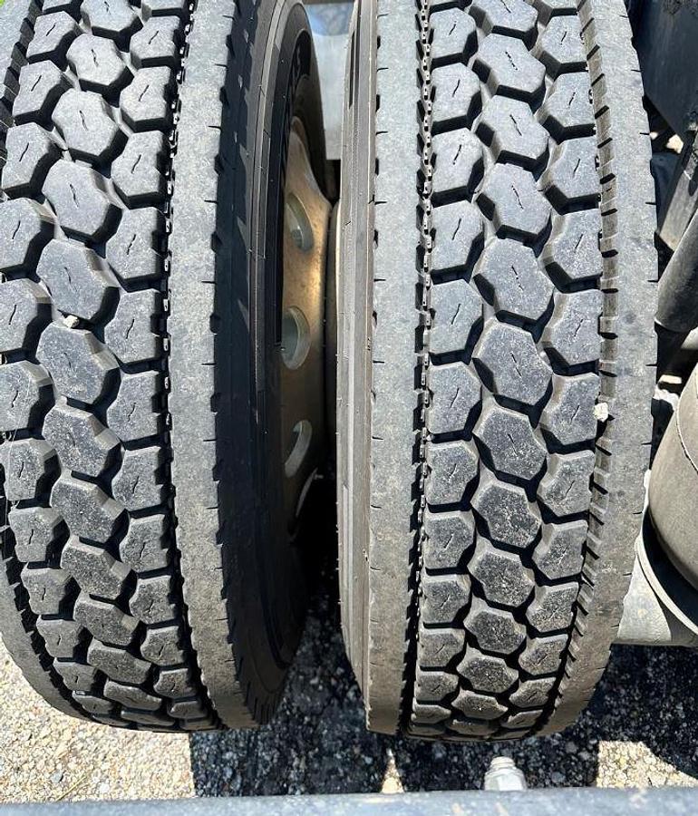 Used 2019 Peterbilt 389