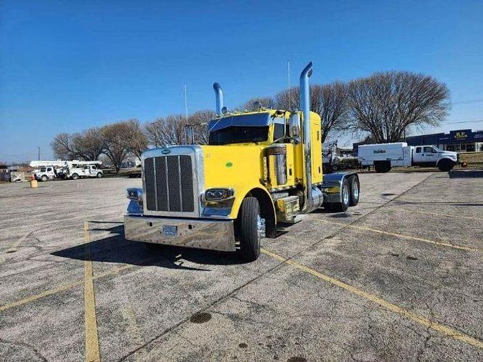 Used 2017 Peterbilt 389