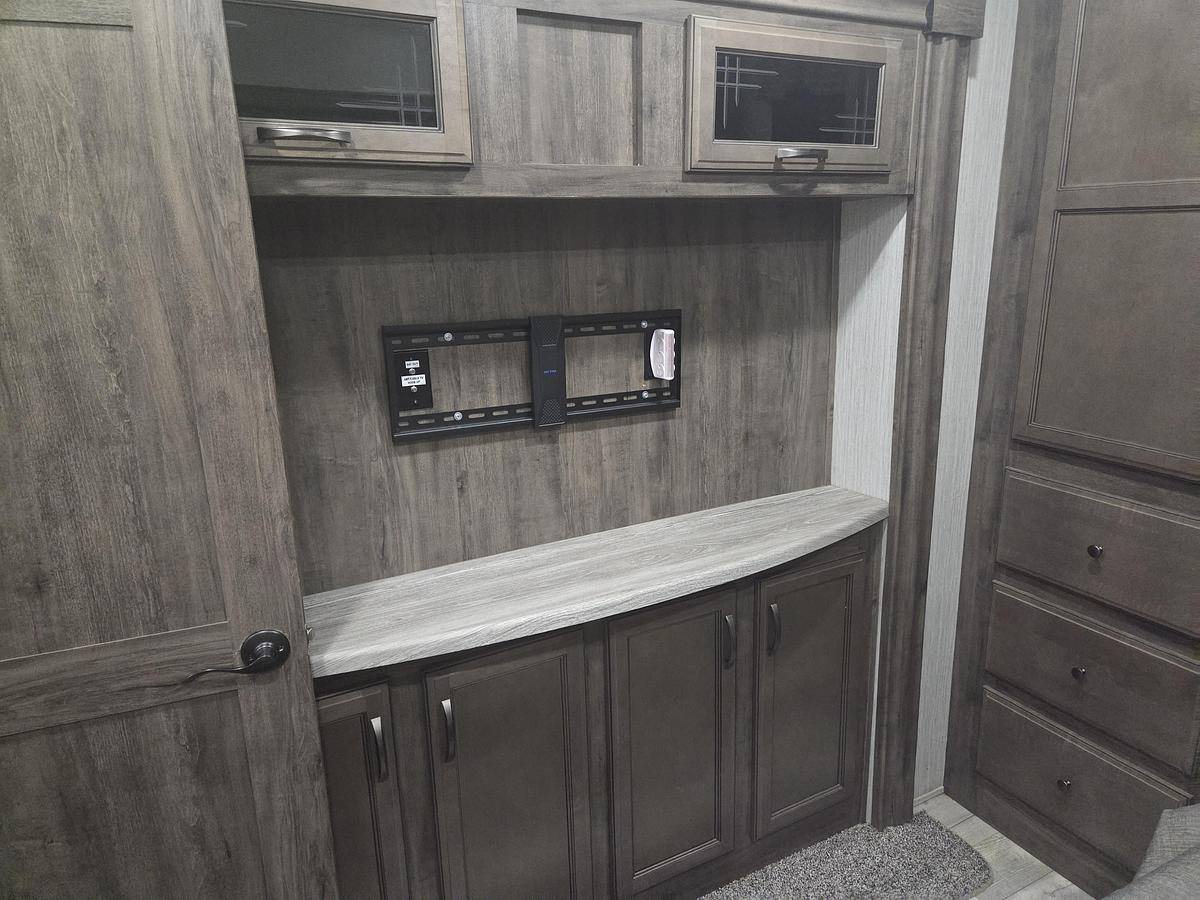 Used 2020 Forest River Sierra 38FKOK Fifth Wheel • Front Kitchen • King Bed