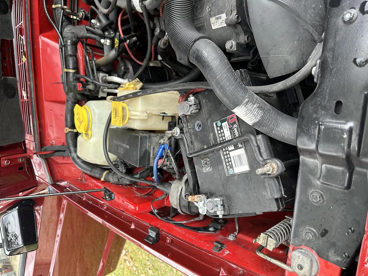 Used 1996 Jeep Cherokee 2WD 4-Door