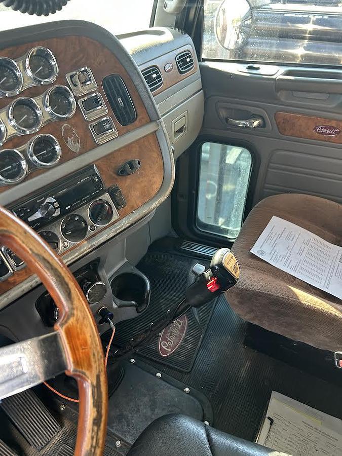 Used 2006 Peterbilt 379