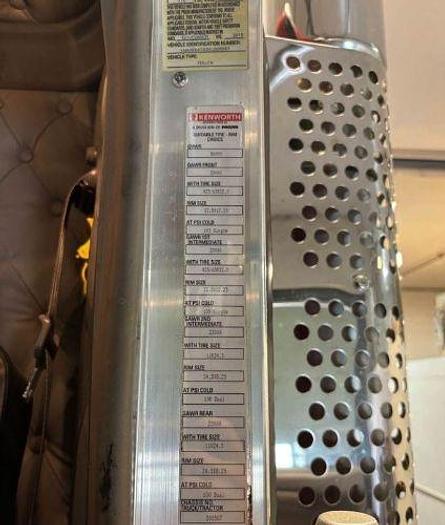 Used 2019 KENWORTH W900 Wrecker Tow Truck