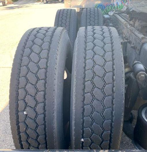 Used 1995 Freightliner FLB112