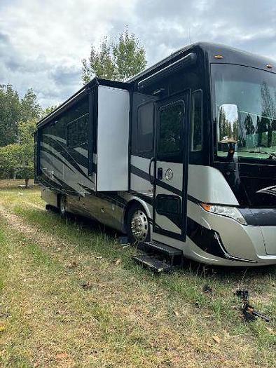 Used 2018 Tiffin Motorhomes Allegro Red 33AA