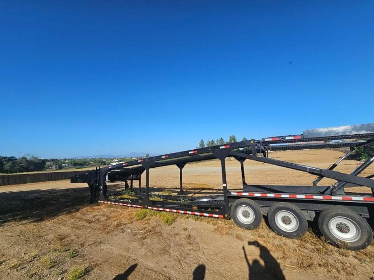 Used 2025 Kaufman Double Deck Max 53' 6 Car Hauler Trailer