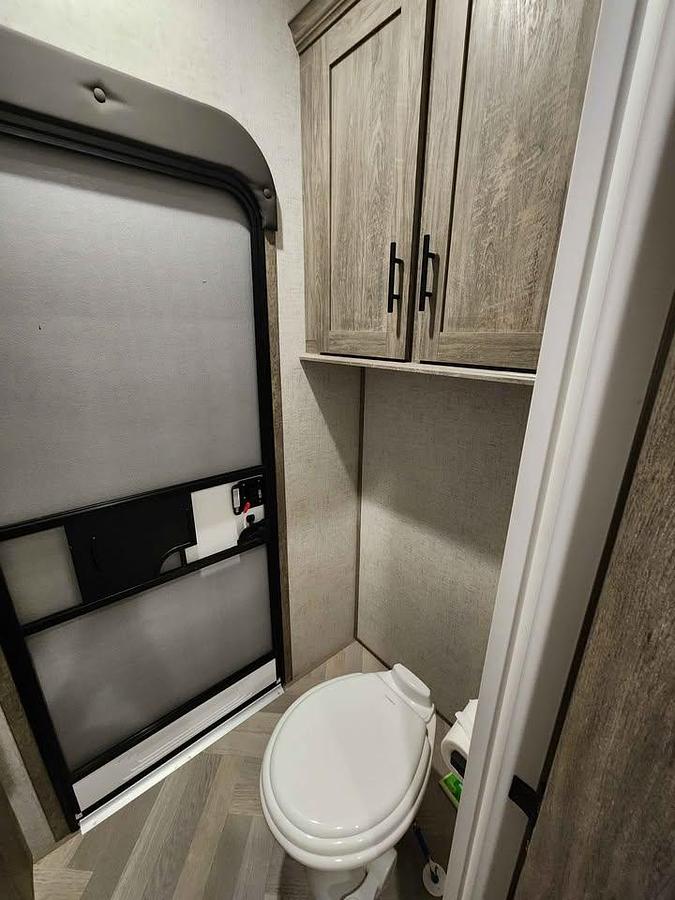 Used 2021 Forest River Wildwood Heritage Glen 356QB Fifth Wheel