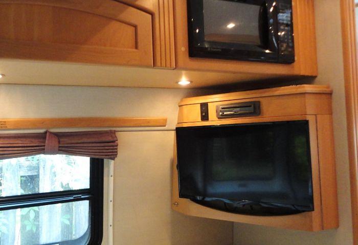 Used 2008 Pleasure Way Excel TD