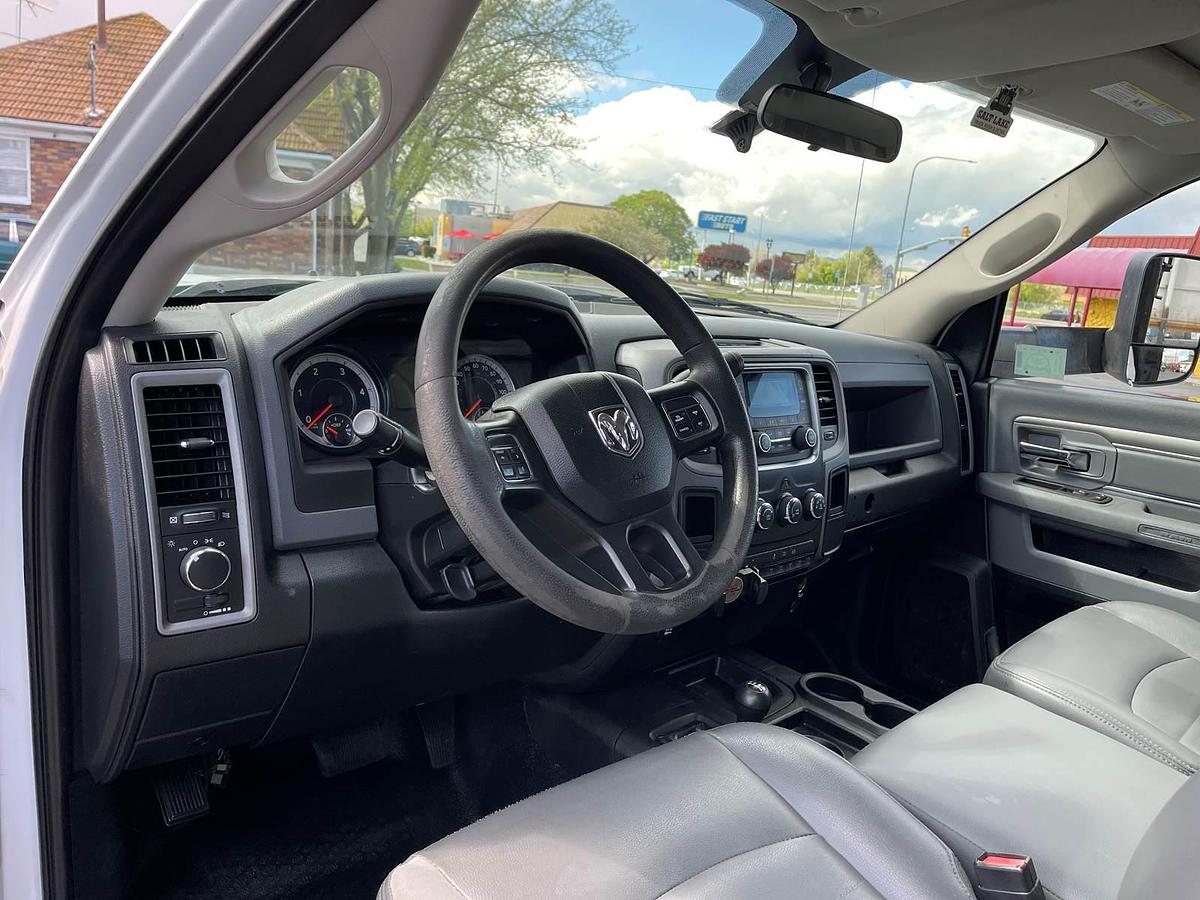 Used 2017 Ram 5500 Flatbed