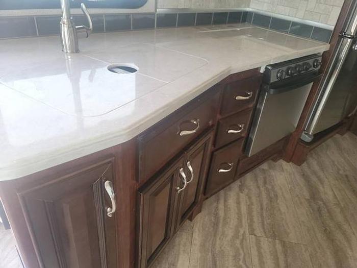 Used 2019 Fleetwood Bounder 35K