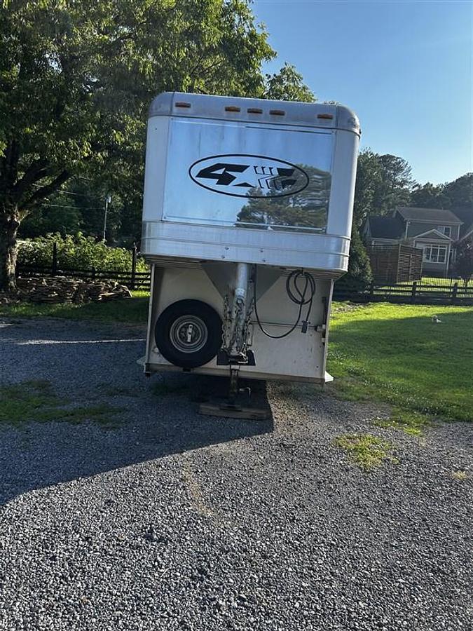 Used 2011 4 Star Three Horse Trailer with Living Quarters