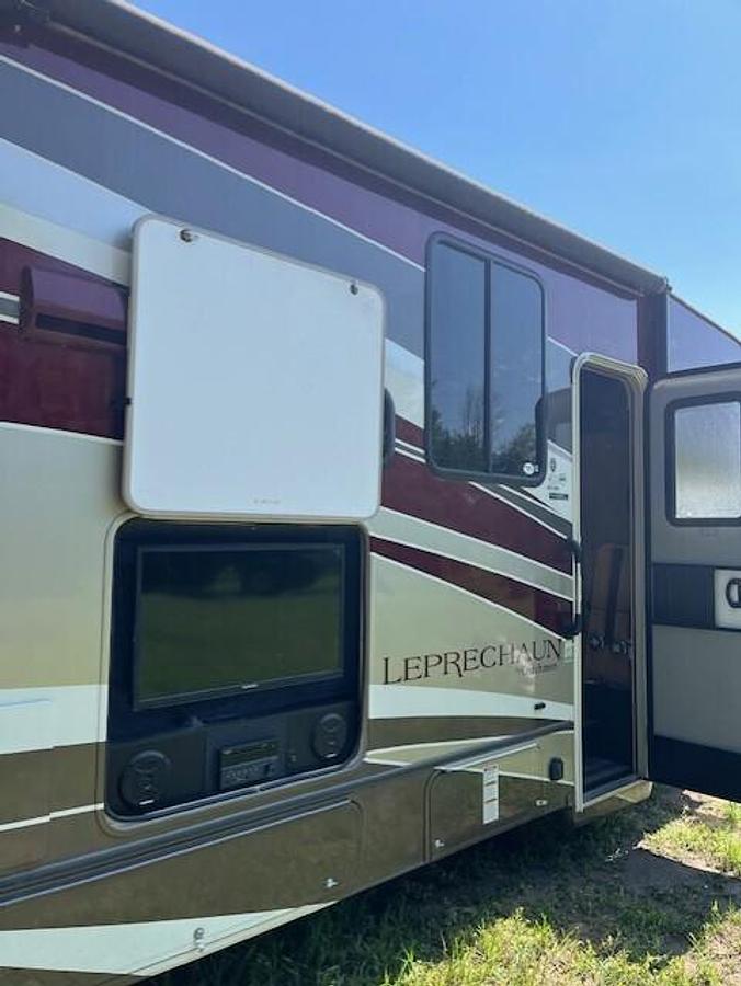 Used 2018 Coachmen Leprechaun Class A Motorhome