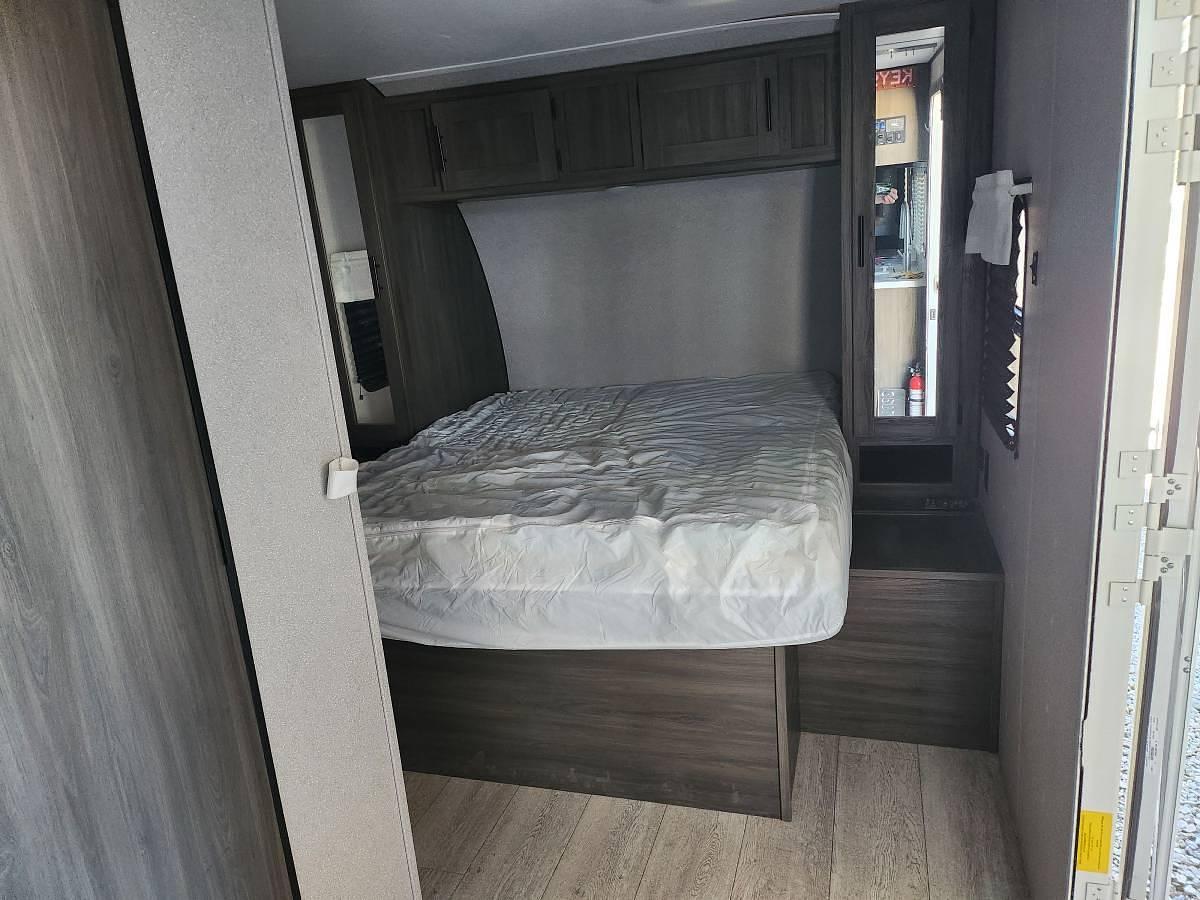 Used 2022 Shasta 21CK