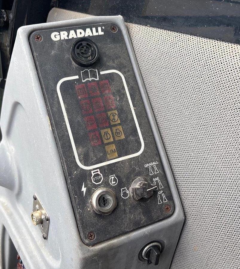 Used 2016 Gradall XL3100 LV