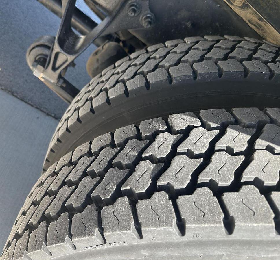 Used 2020 International MV Box Truck