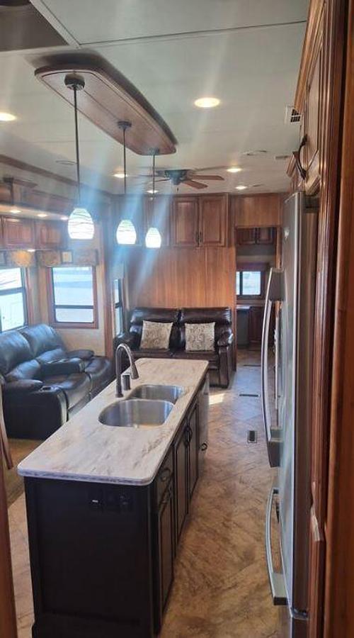 Used 2015 DRV Mobile Suites 43 Atlanta Fifth Wheel