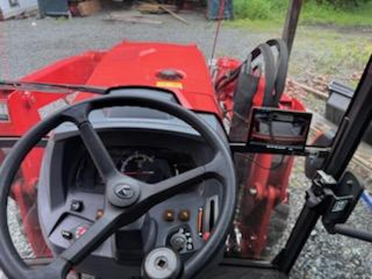 Used 2021 Kubota MX5400HSTC Tractor