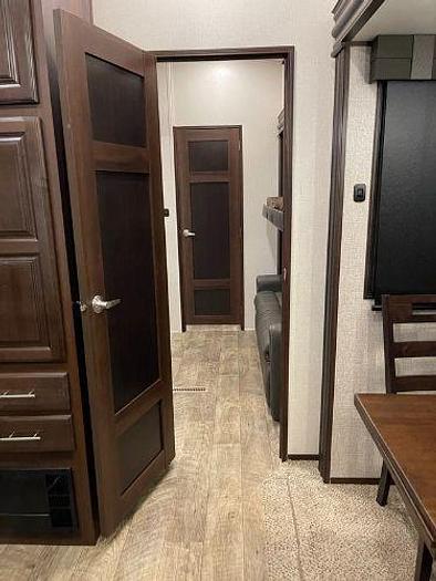 Used 2019 Jayco North Point 379DBFS