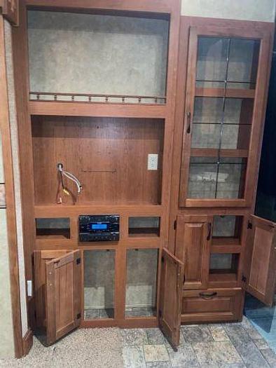 Used 2010 Forest River Sierra 35LOFT