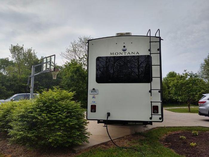 Used 2022 Keystone Montana 3855BR