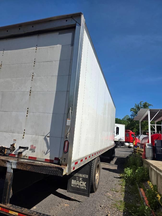 Used 2022 Mack MD Box Truck