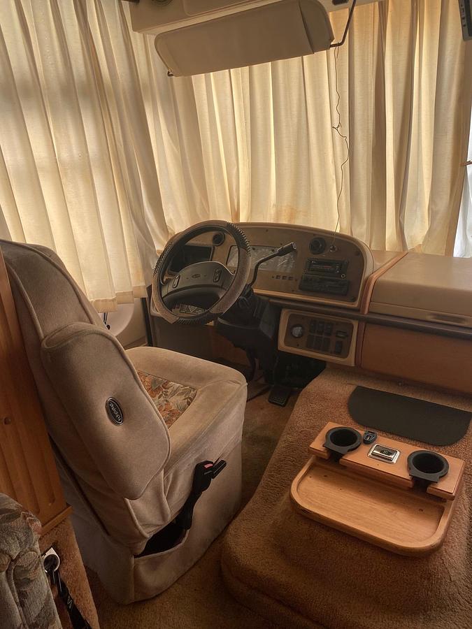 Used 1997 Fleetwood Southwind Class A Motorhome